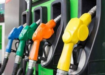 پٹرولیم مصنوعات کی قیمتوں میں ایک بار پھر اضافہ ، پیٹرول کی نئی قیمت 8 روپے اضافے سے 145 روپے