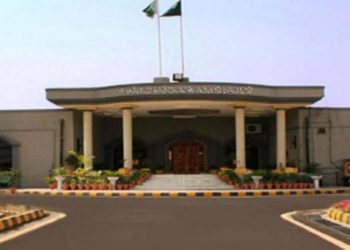 اسلام آبادہائی کورٹ نے چیئر مین نیب کو توہین عدالت کا نوٹس بھیج دیا