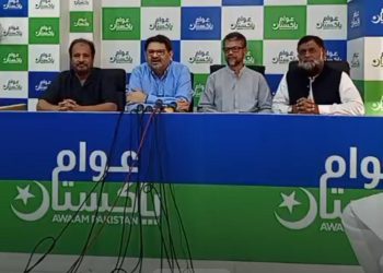 حکومت بتاءےکہ چینی کیوں مہنگی ہوئی اور سولر صارفین کے بل کیوں کاٹے جا رہے ہیں؟ ڈاکٹر مفتاع اسماعیل