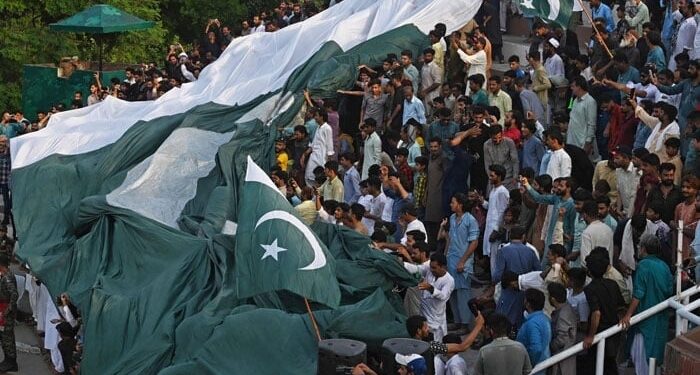 وزیراعلیٰ مریم نواز شریف کی ہدایت پر پنجاب بھر میں جشن آزادی کی سرگرمیاں تیز ہوگئیں۔