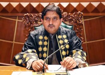 اسپیکر پنجاب اسمبلی کا اپوزیشن کے گرفتار 9 اراکین کیخلاف ایف آئی آر روکنے اور رہائی کا حکم