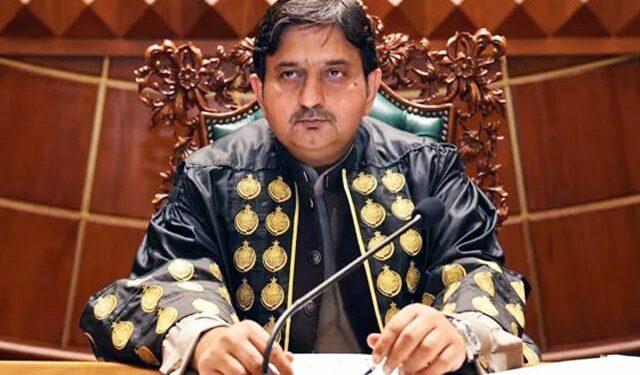 اسپیکر پنجاب اسمبلی کا اپوزیشن کے گرفتار 9 اراکین کیخلاف ایف آئی آر روکنے اور رہائی کا حکم