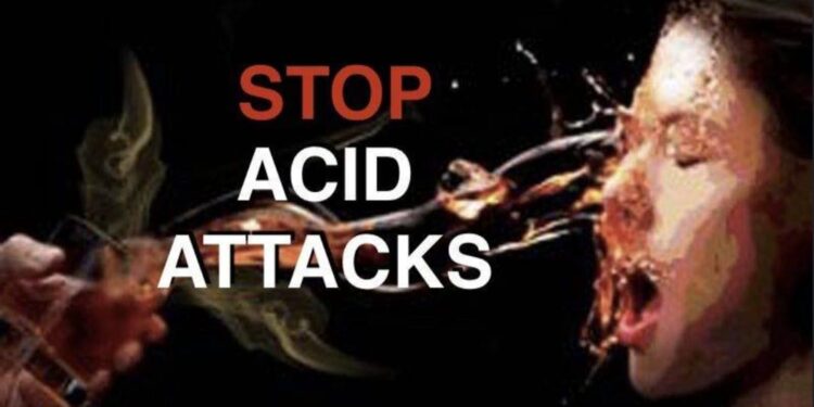 وزیر اعلی مریم نواز کا جھنگ میں تیزاب گردی واقعہ کا نوٹس ،تفصیلی رپورٹ طلب ملزمان کی فوری گرفتاری کا حکم