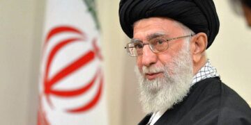 امریکی و اسرائیلی حملوں میں ایرانی سپریم لیڈر آیت اللہ خامنہ ای شہید ہوگئے: انا للہ و انا الیہ راجعون