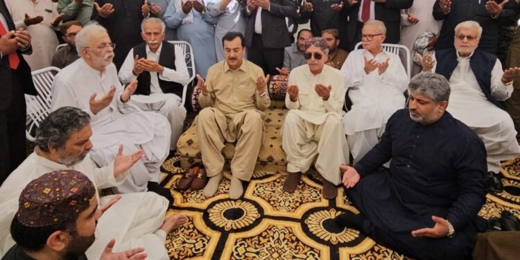 ڈیرہ غازی خا  ن   ۔ سابق گورنر پنجاب سردار ذوالفقار علی کھوسہ ایک زیرک سیاستدان اور مدبر رہنما تھے جن کی خدمات کو ہمیشہ یاد رکھا جائے گا ،چیئرمین سینیٹ یوسف رضا گیلانی