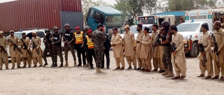 کمشنر ڈیرہ غازی خان کی ہدایت پر بی ایم پی، رینجرز اور ریسکیو 1122 کا مشترکہ فلیگ مارچ